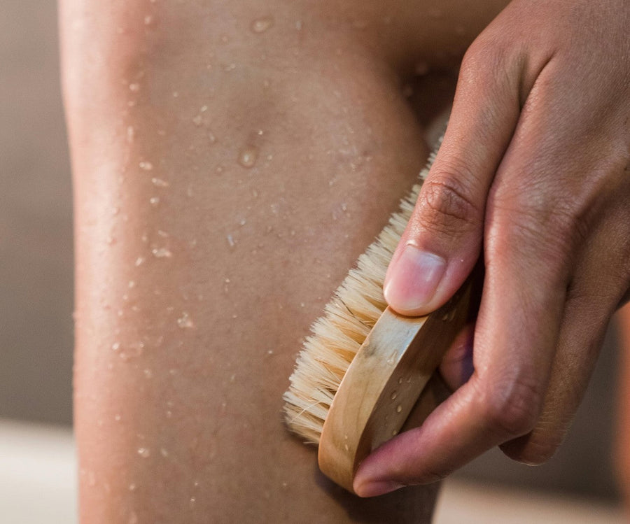 Dry brushing: 5 motivi per provare la spazzolatura a secco